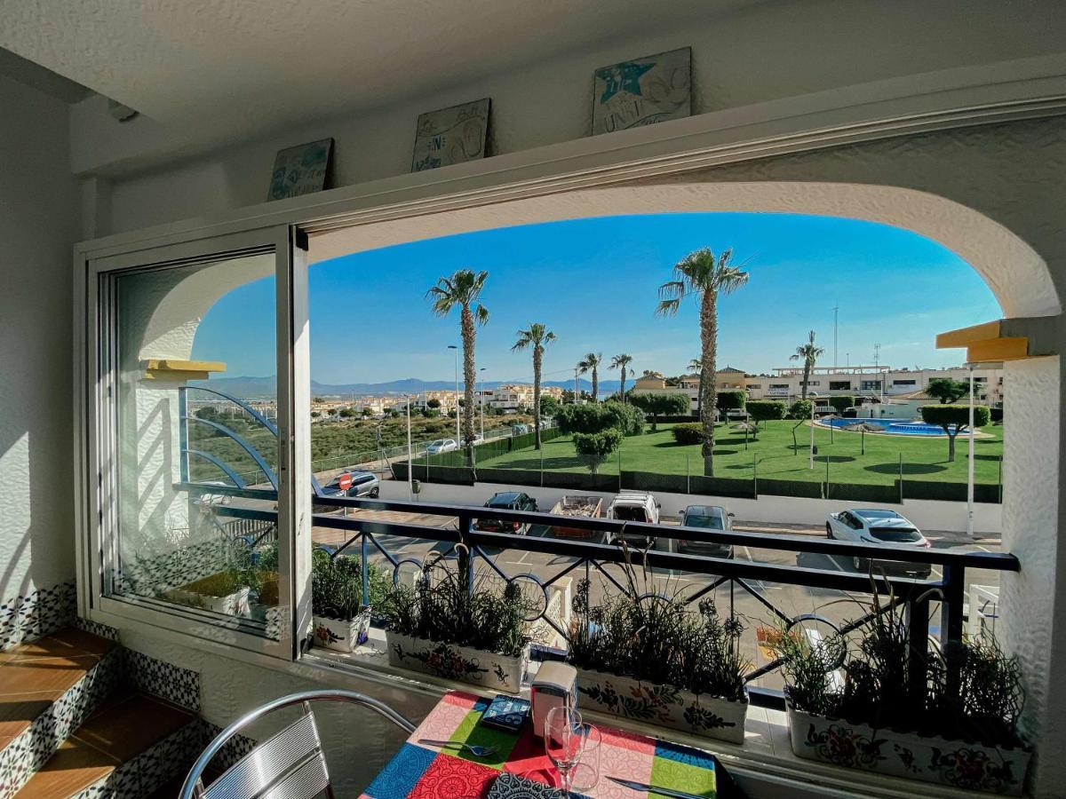 Stunning 2 Bedroom Apartment With Pool View لقنت المظهر الخارجي الصورة